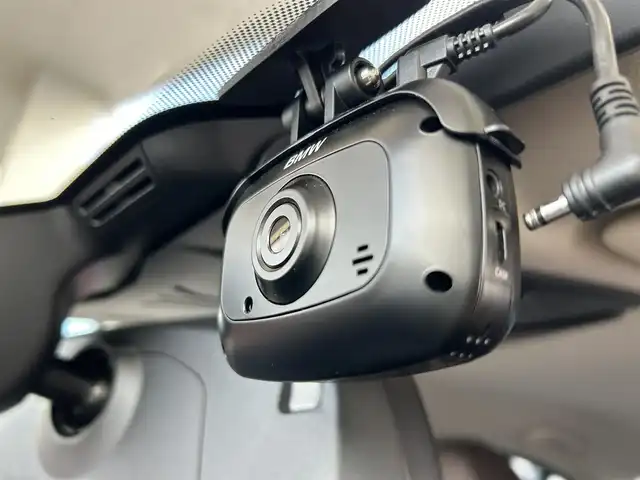 ＢＭＷ ３２０ｉ 特別仕様車 茨城県 2019(令1)年 1.9万km アルピンホワイトⅢ 首都圏100台限定　特別仕様車/ワンオーナー/純正ナビ/全方位カメラ/LEDライト/コンフォートアクセス/ドライブレコーダー/ミラーETC/モカ　ヴァーネスレザーシート/パーキングアシストプラス/アクティブクルーズコントロール/シートヒーター/パワーシート/ワイヤレスチャージング/純正アルミホイール/純正フロアマット