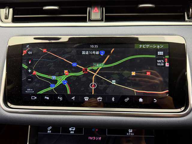 ランドローバー レンジローバーイヴォーク SE 千葉県 2019(令1)年 2.7万km シルバー パノラミックルーフ　/革シート　/クルコン　/ナビ　/ＴＶ　/ＣａｒＰｌａｙ　/３６０°電動シート　/プレミアム/ＬＥＤヘッドライト　/インタラクティブディスプレイ　/電動リアゲート　/衝突軽減Ｂ　/ＢＳＭ　/ＬＫＡ