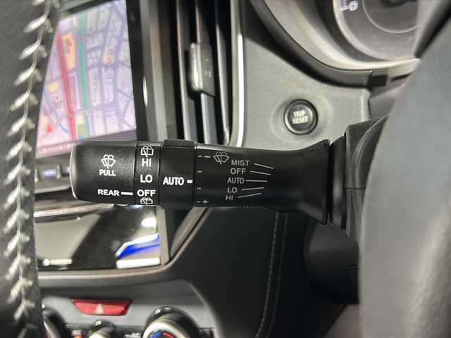 スバル インプレッサ Ｇ４ 2．0i－S アイサイト 広島県 2017(平29)年 6.1万km ダークブルーパール 純正8インチナビ/CD/DVD/DTV/Bluetooth/バックカメラ/レーダークルーズコントロール/LEDオートライト/ステアリングスイッチ/パドルシフト/パワーシート/コーナーセンサー /アイドリングストップ/BSM/スマートキー/プッシュスタート /純正フロアマット/純正18インチアルミホイール
