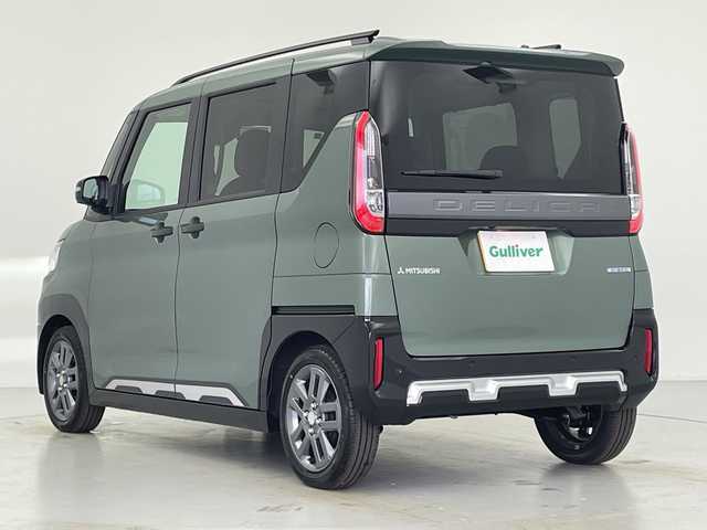 三菱 デリカミニ T プレミアム 愛知県 2025(令7)年 0.1千km Ｄグリーン 届出済未使用車　14km/MI-PILOT/純正9型ディスプレイオーディオ/・Bluetooth/AppleCarPlay/AndoroidAuto/全方位カメラ/両側電動スライドドア/ハーフレザー/クリアランスソナー/LEDヘッドライト/オートハイビーム/レーンキープ/前席シートヒーター（D/N）/ステアリングヒーター/ヒルディセントコントロール/電動パーキングブレーキ/オートブレーキホールド/プッシュスタート/スマートキー/スペアキー1本/ステアリングリモコン/DiM