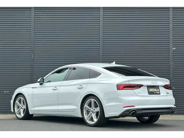 アウディ Ａ５ SB2．0TFSI Q スポーツ 茨城県 2018(平30)年 5.8万km グレイシアホワイトメタリック ワンオ-ナ- /マトリクスLED /アシスタンスパッケージ /ACC/レーンアシスト /サイドアシスト /バックカメラ /パーキングエイド /バーチャルコックピット /半革 /シートヒーター /パワーシート /純正ナビ /TV /CarPlay /BT /USB /純正19inAW /ETC/禁煙車
