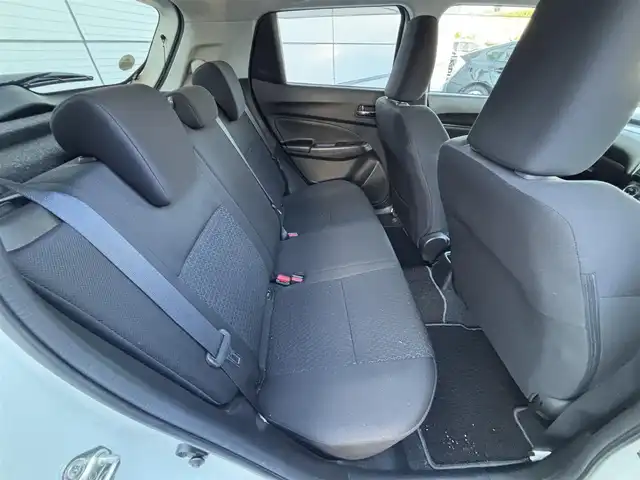 スズキ スイフト HYBRID ML 長崎県 2017(平29)年 5.1万km ピュアホワイトP ワンオーナー/純正メモリナビ/（CD/DVD/BT/フルセグ）/全方位カメラ/衝突軽減システム/レーンアシスト/レーダークルーズ/パドルシフト/ステアリングスイッチ/オートライト/前後ドライブレコーダー/D席シートヒーター/純正16インチAW