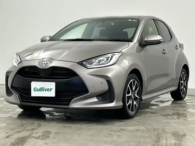 トヨタ ヤリス Z 三重県 2021(令3)年 5.8万km アバンギャルドブロンズメタリック /禁煙車//純正メモリナビ/　BT/USB//バックカメラ//追従クルーズコントロール//前席シートヒーター//レーンキープアシスト//衝突被害軽減システム//前後ドライブレコーダー【TZ-DR210】//ビルトインETC//前後コーナーセンサー//純正16インチアルミホイール//純正フロアマット//プッシュスタート//スマートキー//スペアキー×1