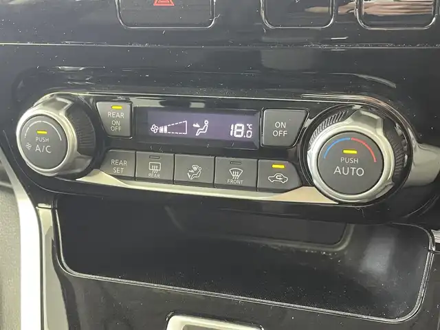 日産 セレナ ハイウェイスター プロパイロットED 群馬県 2016(平28)年 7.4万km マルーンレッド 2トーン 純正９インチナビ　バックカメラ　純正フリップダウンモニター　衝突軽減システム　両側パワースライドドア　　　クルーズコントロール　ビルトインＥＴＣ　ドライブレコーダー　Ｐスタート　スマートキー　禁煙車