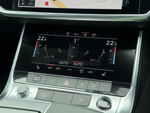 アウディ Ａ７ SB 45TFSIクワトロ Sライン 静岡県 2021(令3)年 4.4万km デイトナグレーパールエフェクト S lineパッケージ/　・スポーツサスペンション/　・スポーツシート／バルコナレザー S lineロゴ/　・ステアリングホイール3スポークレザーマルチファンクションパドルシフト/　・アウディサイドアシスト/　・アウディプレセンスリヤ/　・S line エクステリア/　・アルミホイール 5ツインスポークVデザイン 8.5J×20/　・デコラティブパネル マットブラッシュトアルミニウム/　・マルチカラーアンビエントライティング/　・マトリクスLEDヘッドライト　ダイナミックインディケーター付/　・LEDリヤコンビネーションランプ/レザーシート/電動リアゲート/バーチャルコックピット/MMI/(BT/CarPlay/フルセグ)/バックカメラ/アダプティブクルーズコントロール/レーンキープアシスト/メモリー付パワーシート/シートヒーター/アドバンストキー/保証書/取説/スペアキー