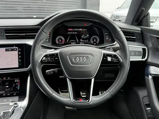 アウディ Ａ７ SB 45TFSIクワトロ Sライン 静岡県 2021(令3)年 4.4万km デイトナグレーパールエフェクト S lineパッケージ/　・スポーツサスペンション/　・スポーツシート／バルコナレザー S lineロゴ/　・ステアリングホイール3スポークレザーマルチファンクションパドルシフト/　・アウディサイドアシスト/　・アウディプレセンスリヤ/　・S line エクステリア/　・アルミホイール 5ツインスポークVデザイン 8.5J×20/　・デコラティブパネル マットブラッシュトアルミニウム/　・マルチカラーアンビエントライティング/　・マトリクスLEDヘッドライト　ダイナミックインディケーター付/　・LEDリヤコンビネーションランプ/レザーシート/電動リアゲート/バーチャルコックピット/MMI/(BT/CarPlay/フルセグ)/バックカメラ/アダプティブクルーズコントロール/レーンキープアシスト/メモリー付パワーシート/シートヒーター/アドバンストキー/保証書/取説/スペアキー