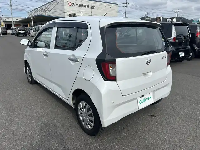 ダイハツ ミラ イース L SAⅢ 岡山県 2020(令2)年 1.7万km シャイニングホワイトパール 登録時走行距離16938km/社外ナビ（CN-E330D)/ワンセグTV(AM.FM.CD.TV.BT)/バックカメラ/クリアランスソナー/衝突軽減ブレーキ/横滑り防止装置/車線逸脱警報（レーンキープアシスト）/アイドリングストップ/オートマチックハイビーム/純正フロアマット/ドアバイザー/イモビライザー