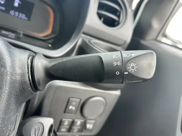 ダイハツ ミラ イース L SAⅢ 岡山県 2020(令2)年 1.7万km シャイニングホワイトパール 登録時走行距離16938km/社外ナビ（CN-E330D)/ワンセグTV(AM.FM.CD.TV.BT)/バックカメラ/クリアランスソナー/衝突軽減ブレーキ/横滑り防止装置/車線逸脱警報（レーンキープアシスト）/アイドリングストップ/オートマチックハイビーム/純正フロアマット/ドアバイザー/イモビライザー