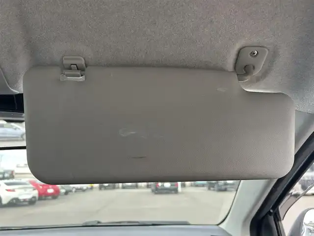 ダイハツ ミラ イース L SAⅢ 岡山県 2020(令2)年 1.7万km シャイニングホワイトパール 登録時走行距離16938km/社外ナビ（CN-E330D)/ワンセグTV(AM.FM.CD.TV.BT)/バックカメラ/クリアランスソナー/衝突軽減ブレーキ/横滑り防止装置/車線逸脱警報（レーンキープアシスト）/アイドリングストップ/オートマチックハイビーム/純正フロアマット/ドアバイザー/イモビライザー