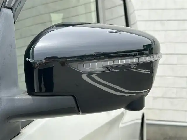 日産 セレナ e－パワー ハイウェイスター G 福岡県 2020(令2)年 6万km ブリリアントホワイトパール 2トーン 純正10型SDナビ（フルセグTV/CD/DVD/BT)アラウンドビューモニタープロパイロットエマージェンシーブレーキコーナーセンサーBSM両側パワスラETCシートヒーターUSBポート純正LEDヘッドライト純正フロアマット防水シートスマートキープッシュスタート