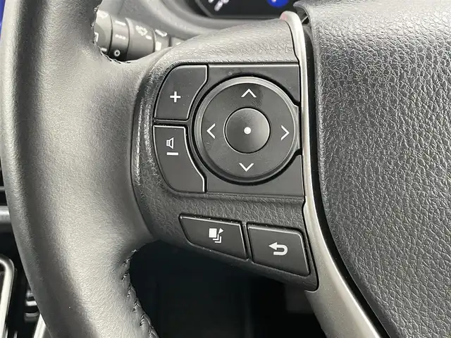 トヨタ ヴォクシー ZS 煌Ⅲ 滋賀県 2021(令3)年 1.8万km ブラック ALPINE11型ナビ/・Bluetooth/・フルセグ/両側電動スライドドア/ハーフレザーシート/革ステアリングリモコン/クルーズコントロール/LEDオートライト/オートハイビーム/フォグ/前後ドラレコ/ETC/オートリトラミラー/セーフティーセンス/クリアランスソナー/先行者発進告知