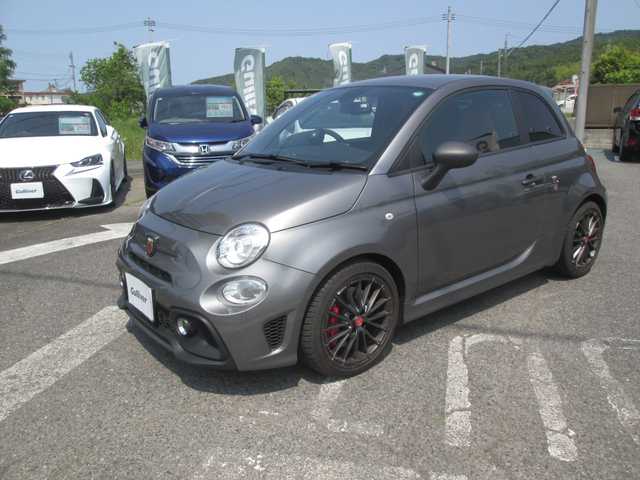 アバルト ５９５ コンペティツィオーネ 広島県 2021(令3)年 0.6万km ガンＭ ディスプレイオーディオ/BTオーディオ/HIDライト/アバルト専用シート/USBポート/バックカメラ/ビルトインETC