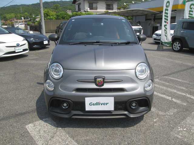 アバルト ５９５ コンペティツィオーネ 広島県 2021(令3)年 0.6万km ガンＭ ディスプレイオーディオ/BTオーディオ/HIDライト/アバルト専用シート/USBポート/バックカメラ/ビルトインETC