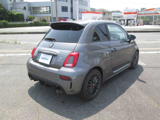 アバルト ５９５ コンペティツィオーネ 広島県 2021(令3)年 0.6万km ガンＭ ディスプレイオーディオ/BTオーディオ/HIDライト/アバルト専用シート/USBポート/バックカメラ/ビルトインETC