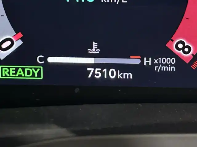 トヨタ ヴェルファイア ハイブリット Z プレミア 大阪府 2024(令6)年 0.8万km プラチナホワイトパールマイカ トヨタチームメイト　アドバンストパーク　左右独立ムーンルーフ　純正ナビＴＶ　３６０カメラ　デジタルインナーミラー　衝突軽減　レーダーＣ　ＢＳＭ　クリアランスソナー　ＨＵＤ　置くだけ充電　１００Ｖ電源