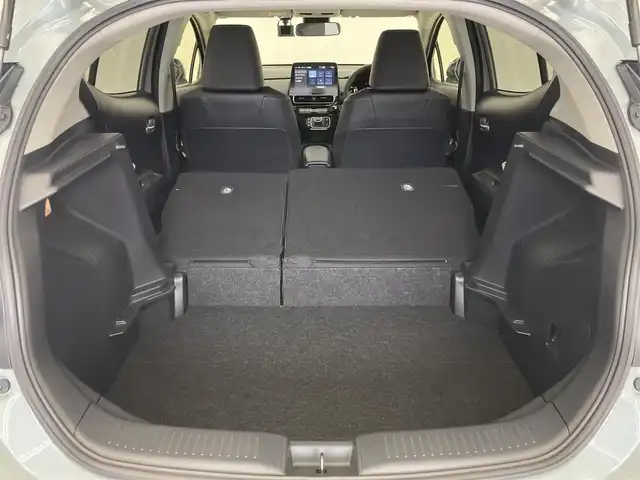 トヨタ アクア Z 愛知県 2022(令4)年 2万km アーバンカーキ 純１０．５型ＤＡ　Ｂｌｕｅｔｏｏｔｈ　パノラミックビューモニター　トヨタセーフティセンス　追従クルコン　レーンキープ　衝突軽減　ＥＴＣ　ドラレコ　ＢＳＭ　シートヒーター　ＬＥＤオートライト　禁煙車