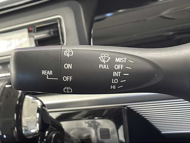 スズキ スペーシア カスタム HYBRID XS 千葉県 2018(平30)年 5.1万km ブルーイッシュブラックパール3 純正ナビ/Bluetooth CD DVD フルセグ/ヘッドアップディスプレイ/全方位カメラ/ドライブレコーダー/シートヒーター/両側パワースライドドア/純正アルミホイール/純正フロアマット/リアサンシェード/スズキセーフティーサポート/衝突軽減ブレーキ/レーンキープアシスト/クルーズコントロール/コーナーセンサー/アイドリングストップ/LEDヘッドライト/ステアリングスイッチ/プッシュスタート/スマートキー/ウィンカーミラー/ベンチシート