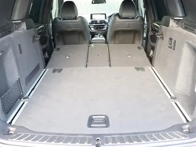 ＢＭＷ Ｘ３ xDrive20d Mスポーツ 宮城県 2018(平30)年 5万km 青 純正ナビ【ＢＴ／ＣＤ／ＤＶＤ／フルセグＴＶ／ＵＳＢ】/アダプティブクルーズコントロール　/インテリジェントセーフティ/ワイヤレス充電　/ヘッドアップディスプレイ/ハーフレザーシート　/前席パワーシート/D席メモリー付き/パドルシフト　/パノラマビューモニター/バックカメラ　/前席シートヒーター　/オートホールド/ルーフレール/パーキングアシスト/ドライビングモードスイッチ/パワーバックドア/純正20インチAW/ディスプレイキー/ダウンヒルアシストコントロール/ミラー一体型ETC/LEDヘッドライト/前後コーナーセンサー/禁煙車