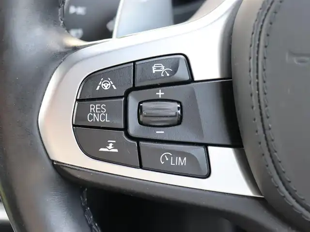 ＢＭＷ Ｘ３ xDrive20d Mスポーツ 宮城県 2018(平30)年 5万km 青 純正ナビ【ＢＴ／ＣＤ／ＤＶＤ／フルセグＴＶ／ＵＳＢ】/アダプティブクルーズコントロール　/インテリジェントセーフティ/ワイヤレス充電　/ヘッドアップディスプレイ/ハーフレザーシート　/前席パワーシート/D席メモリー付き/パドルシフト　/パノラマビューモニター/バックカメラ　/前席シートヒーター　/オートホールド/ルーフレール/パーキングアシスト/ドライビングモードスイッチ/パワーバックドア/純正20インチAW/ディスプレイキー/ダウンヒルアシストコントロール/ミラー一体型ETC/LEDヘッドライト/前後コーナーセンサー/禁煙車