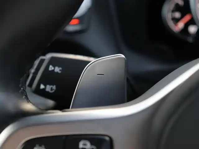 ＢＭＷ Ｘ３ xDrive20d Mスポーツ 宮城県 2018(平30)年 5万km 青 純正ナビ【ＢＴ／ＣＤ／ＤＶＤ／フルセグＴＶ／ＵＳＢ】/アダプティブクルーズコントロール　/インテリジェントセーフティ/ワイヤレス充電　/ヘッドアップディスプレイ/ハーフレザーシート　/前席パワーシート/D席メモリー付き/パドルシフト　/パノラマビューモニター/バックカメラ　/前席シートヒーター　/オートホールド/ルーフレール/パーキングアシスト/ドライビングモードスイッチ/パワーバックドア/純正20インチAW/ディスプレイキー/ダウンヒルアシストコントロール/ミラー一体型ETC/LEDヘッドライト/前後コーナーセンサー/禁煙車