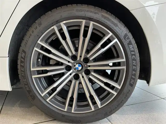 ＢＭＷ ３２０ｉ ツーリング Mスポーツ 愛知県 2020(令2)年 4.8万km アルピンホワイトⅢ ドライビングアシストプロフェッショナル　/コンフォートＰＫＧ　/ｉＤｒｉｖｅＨＤＤナビ　/Ｂｌｕｅｔｏｏｔｈ　/ミラーリング　/フルセグＴＶ　/ＰＤＣ　/パーキングアシスト　/パワーシート　/ハーフレザー/シートヒーター/オートマチックテールゲート/ACC/LKA/LDW/BSM/ドライブレコーダー/ミラー型ETC/プッシュスタート/ウィンカーミラー/アイドリングストップ