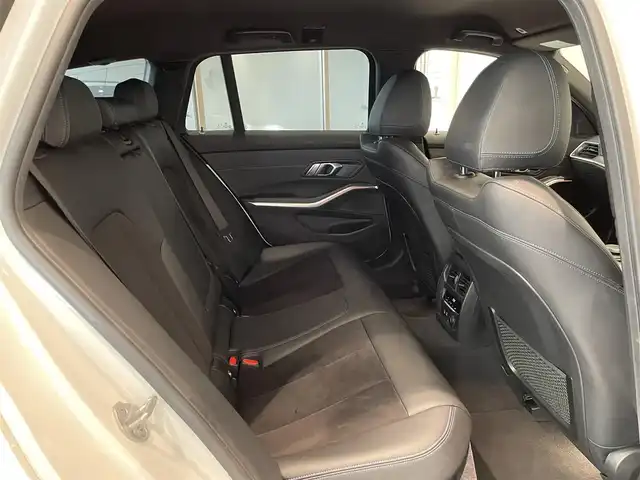 ＢＭＷ ３２０ｉ ツーリング Mスポーツ 愛知県 2020(令2)年 4.8万km アルピンホワイトⅢ ドライビングアシストプロフェッショナル　/コンフォートＰＫＧ　/ｉＤｒｉｖｅＨＤＤナビ　/Ｂｌｕｅｔｏｏｔｈ　/ミラーリング　/フルセグＴＶ　/ＰＤＣ　/パーキングアシスト　/パワーシート　/ハーフレザー/シートヒーター/オートマチックテールゲート/ACC/LKA/LDW/BSM/ドライブレコーダー/ミラー型ETC/プッシュスタート/ウィンカーミラー/アイドリングストップ