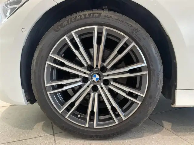 ＢＭＷ ３２０ｉ ツーリング Mスポーツ 愛知県 2020(令2)年 4.8万km アルピンホワイトⅢ ドライビングアシストプロフェッショナル　/コンフォートＰＫＧ　/ｉＤｒｉｖｅＨＤＤナビ　/Ｂｌｕｅｔｏｏｔｈ　/ミラーリング　/フルセグＴＶ　/ＰＤＣ　/パーキングアシスト　/パワーシート　/ハーフレザー/シートヒーター/オートマチックテールゲート/ACC/LKA/LDW/BSM/ドライブレコーダー/ミラー型ETC/プッシュスタート/ウィンカーミラー/アイドリングストップ