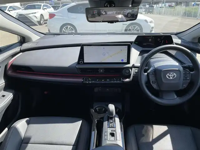 トヨタ プリウス Z 石川県 2023(令5)年 2.2万km グレー 4WD/純正12.3型ナビ/フルセグTV/全方位カメラ/LEDヘッドライト/ビルトインETC2.0/レザーシート/シートヒーター&エアシート/パワーバックドア/デジタルインナーミラー/ブラインドスポットモニター/レーダークルーズ/トヨタセーフティセンス/純正アルミホイール/スマートキー/プッシュスタート/電動ミラー