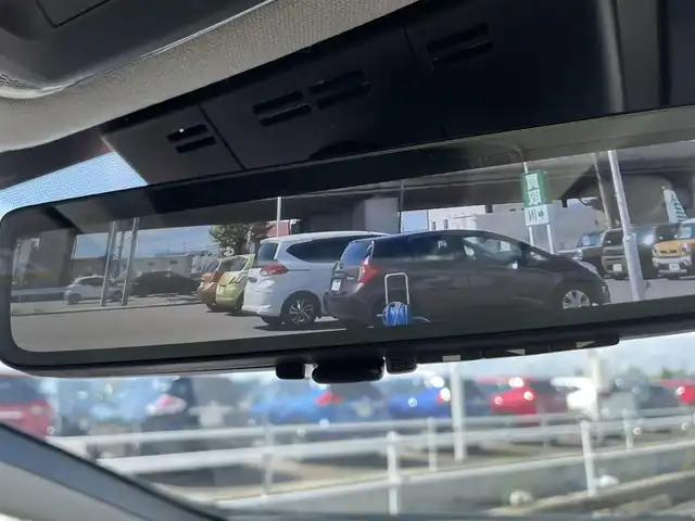 トヨタ プリウス Z 石川県 2023(令5)年 2.2万km グレー 4WD/純正12.3型ナビ/フルセグTV/全方位カメラ/LEDヘッドライト/ビルトインETC2.0/レザーシート/シートヒーター&エアシート/パワーバックドア/デジタルインナーミラー/ブラインドスポットモニター/レーダークルーズ/トヨタセーフティセンス/純正アルミホイール/スマートキー/プッシュスタート/電動ミラー