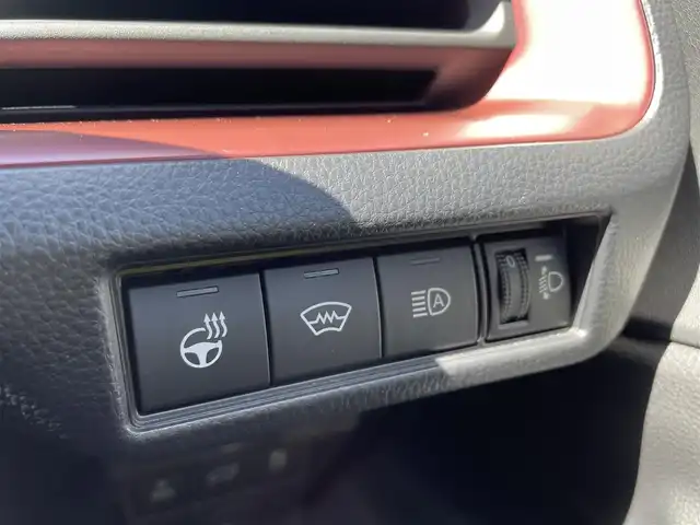 トヨタ プリウス Z 石川県 2023(令5)年 2.2万km グレー 4WD/純正12.3型ナビ/フルセグTV/全方位カメラ/LEDヘッドライト/ビルトインETC2.0/レザーシート/シートヒーター&エアシート/パワーバックドア/デジタルインナーミラー/ブラインドスポットモニター/レーダークルーズ/トヨタセーフティセンス/純正アルミホイール/スマートキー/プッシュスタート/電動ミラー