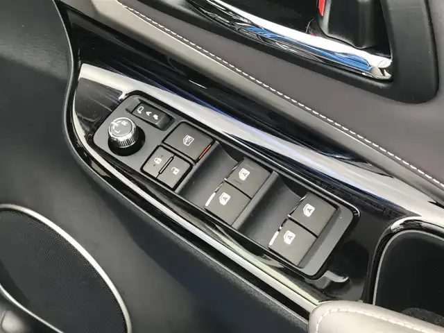 トヨタ ハリアー プレミアム スタイルアッシュ 富山県 2016(平28)年 2万km コバルトブルーメタリック サンルーフ/純正ナビ/フルセグTV/バックカメラ/Bluetooth/ドライブレコーダー/プリクラッシュセーフティ/コーナーセンサー/レーンキープアシスト/レーダークルーズコントロール/電動リアゲート/ハーフレザーシート/パワーシート/シートヒーター/LEDヘッドライト/オートライト/オートハイビーム/プッシュスタート/スマートキー/革巻きステアリング/ステアリングスイッチ/ETC