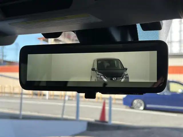 スバル フォレスター ハイブリッド アドバンス 大阪府 2019(平31)年 4.9万km 黒 アイサイト/　・プリクラッシュブレーキ/　・緊急時プリクラッシュステアリング/　・ツーリングアシスト/　・全車速追従機能付きクルーズコントロール/　・車線中央維持・先行車追従操舵機能/　・車線逸脱抑制機能/純正ナビ/　FM/AM/Bluetooth/CD/ フルセグTV/バック/フロント/サイドカメラ/ハーフレザーシート/D席メモリー付き前席パワーシート/全席シートヒーター/ステアリングヒーター/パドルシフト/デジタルインナーミラー/スマートキー/ETC