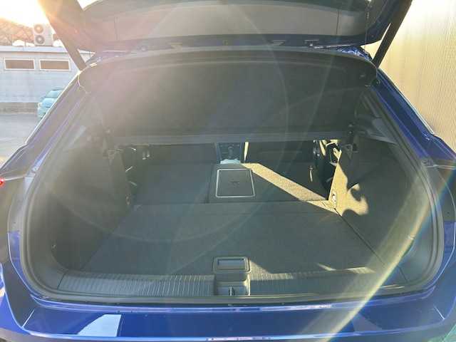 フォルクスワーゲン ＶＷ Ｔ－ロック R 道東・釧路十勝 2022(令4)年 1.3万km アトランティックブルーメタリック ４WD/純正ナビ　Discover Pro/バックカメラ/純正ETC2.0/前後ドライブレコーダー/プリクラッシュブレーキシステム/レーンキーピングアシスト/アダプティブクルーズコントロール/パークディスタンスコントロール/ヒルアシストコントロール/レザーシート/フロントシートヒーティング/運転席メモリ付きパワーシート/ステアリングヒーター/パワーバックドア/ワイヤレス充電/LEDマトリックスヘッドライト/純正19インチAW/純正フロアマット