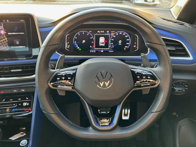 フォルクスワーゲン ＶＷ Ｔ－ロック R 道東・釧路十勝 2022(令4)年 1.3万km アトランティックブルーメタリック ４WD/純正ナビ　Discover Pro/バックカメラ/純正ETC2.0/前後ドライブレコーダー/プリクラッシュブレーキシステム/レーンキーピングアシスト/アダプティブクルーズコントロール/パークディスタンスコントロール/ヒルアシストコントロール/レザーシート/フロントシートヒーティング/運転席メモリ付きパワーシート/ステアリングヒーター/パワーバックドア/ワイヤレス充電/LEDマトリックスヘッドライト/純正19インチAW/純正フロアマット
