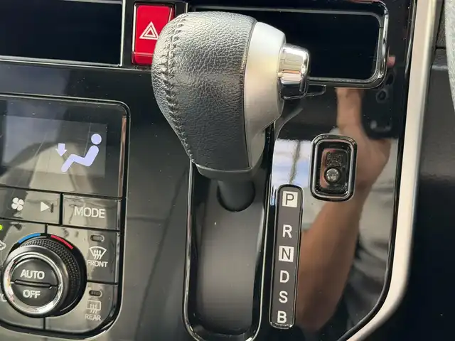 トヨタ タンク カスタムG S 兵庫県 2018(平30)年 4.4万km マゼンタベリーマイカM 社外ナビ/(CD/DVD/BT/SD)/フルセグTV/バックカメラ/ETC/両側パワースライドドア/衝突軽減ブレーキ/クルーズコントロール/前後コーナーセンサー/前後ドライブレコーダー/LEDヘッドライト/オートライト/フォグランプ/ステアリングリモコン/スマートキー/電動格納ミラー/オートリトラミラー/純正フロアマット/純正ドアバイザー/純正アルミ１４インチ