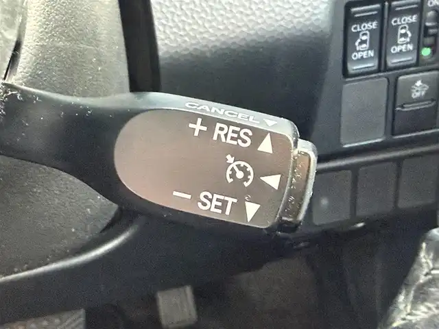 トヨタ タンク カスタムG S 兵庫県 2018(平30)年 4.4万km マゼンタベリーマイカM 社外ナビ/(CD/DVD/BT/SD)/フルセグTV/バックカメラ/ETC/両側パワースライドドア/衝突軽減ブレーキ/クルーズコントロール/前後コーナーセンサー/前後ドライブレコーダー/LEDヘッドライト/オートライト/フォグランプ/ステアリングリモコン/スマートキー/電動格納ミラー/オートリトラミラー/純正フロアマット/純正ドアバイザー/純正アルミ１４インチ