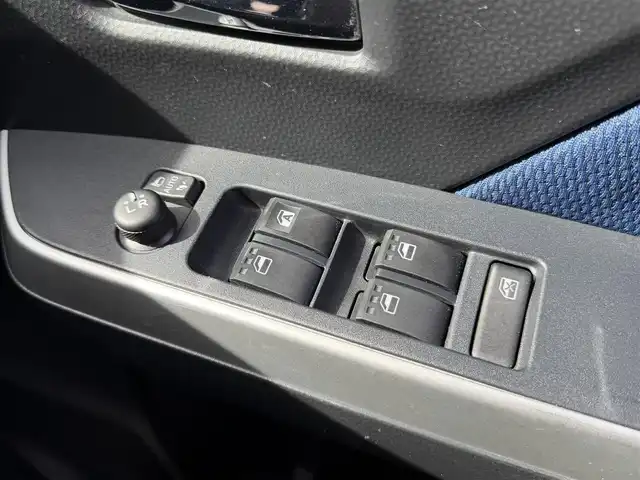 トヨタ タンク カスタムG S 兵庫県 2018(平30)年 4.4万km マゼンタベリーマイカM 社外ナビ/(CD/DVD/BT/SD)/フルセグTV/バックカメラ/ETC/両側パワースライドドア/衝突軽減ブレーキ/クルーズコントロール/前後コーナーセンサー/前後ドライブレコーダー/LEDヘッドライト/オートライト/フォグランプ/ステアリングリモコン/スマートキー/電動格納ミラー/オートリトラミラー/純正フロアマット/純正ドアバイザー/純正アルミ１４インチ