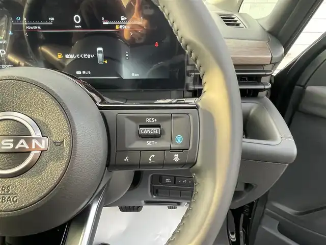 日産 セレナ e－パワー ハイウェイスター V 福岡県 2025(令7)年 0.1千km ダイヤモンドブラック 登録済み未使用車/純正12.3型ディスプレイナビ(フルセグTV/BT)/全方位/ブラインドスポット/オートホールド/コーナーセンサー/プロパイロット/デジタルインナーミラー/両側パワスラ/ドラレコ/ETC2.0/ハンドルヒーター/USB/HDMI/純正アルミホイール/純正LED/スペアキー/プッシュスタート/スマートキー