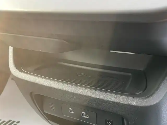 日産 セレナ e－パワー ハイウェイスター V 福岡県 2025(令7)年 0.1千km ダイヤモンドブラック 登録済み未使用車/純正12.3型ディスプレイナビ(フルセグTV/BT)/全方位/ブラインドスポット/オートホールド/コーナーセンサー/プロパイロット/デジタルインナーミラー/両側パワスラ/ドラレコ/ETC2.0/ハンドルヒーター/USB/HDMI/純正アルミホイール/純正LED/スペアキー/プッシュスタート/スマートキー