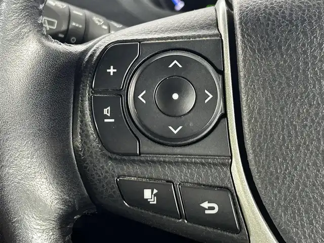 トヨタ ヴォクシー ハイブリッド ZS 煌Ⅱ 佐賀県 2019(令1)年 4.5万km ブラック 純正ディーラーオプション9インチナビ/バックカメラ/フルセグテレビ　/CD/DVD/BT/SD/FM.AM/プリクラッシュセーフティ/レーンディパーチャーアラート/オートハイビーム/クルーズコントロール/シートヒーター/純正ドライブレコーダー/純正フロアマット/純正ドアバイザー/プッシュスタート