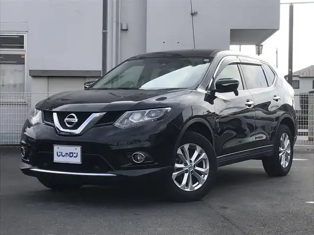 日産 エクストレイル 20X エマージェンシーブレーキ 栃木県 2015(平27)年 9.3万km ダイヤモンドブラック (株)IDOMが運営する【じしゃロン小山店】の自社ローン対象車両になります。こちらは現金ご利用時の価格です。/自社ローンご希望の方は別途その旨お申付け下さい。//禁煙車/純正フルセグナビ/（CD/DVD/AM/FMラジオ）/(Bluetooth)/スマートキー/プッシュスタート/バックカメラ/ＥＴＣ/エマージェンシーブレーキ/車線逸脱警報/シートヒーター/コーナーセンサー/ドライブレコーダー/アイドリングストップ/ステアリングリモコン/電動格納ドアミラー/パワーウインドウ/オートライト/防眩ミラー