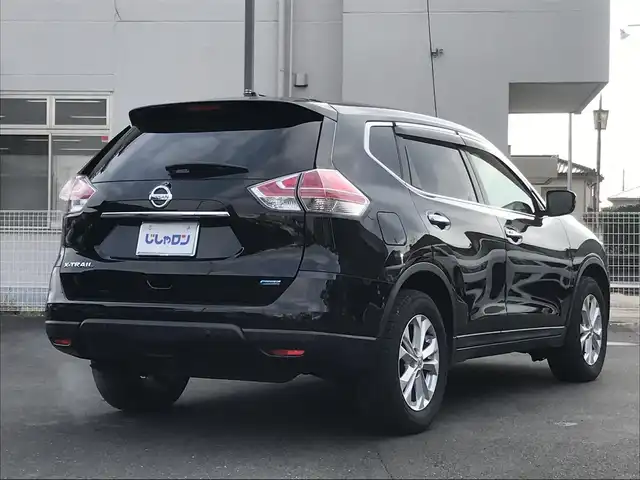 日産 エクストレイル 20X エマージェンシーブレーキ 栃木県 2015(平27)年 9.3万km ダイヤモンドブラック (株)IDOMが運営する【じしゃロン小山店】の自社ローン対象車両になります。こちらは現金ご利用時の価格です。/自社ローンご希望の方は別途その旨お申付け下さい。//禁煙車/純正フルセグナビ/（CD/DVD/AM/FMラジオ）/(Bluetooth)/スマートキー/プッシュスタート/バックカメラ/ＥＴＣ/エマージェンシーブレーキ/車線逸脱警報/シートヒーター/コーナーセンサー/ドライブレコーダー/アイドリングストップ/ステアリングリモコン/電動格納ドアミラー/パワーウインドウ/オートライト/防眩ミラー