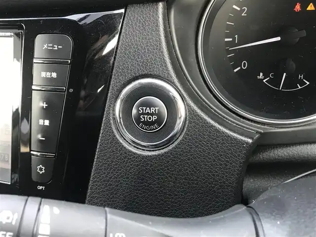 日産 エクストレイル 20X エマージェンシーブレーキ 栃木県 2015(平27)年 9.3万km ダイヤモンドブラック (株)IDOMが運営する【じしゃロン小山店】の自社ローン対象車両になります。こちらは現金ご利用時の価格です。/自社ローンご希望の方は別途その旨お申付け下さい。//禁煙車/純正フルセグナビ/（CD/DVD/AM/FMラジオ）/(Bluetooth)/スマートキー/プッシュスタート/バックカメラ/ＥＴＣ/エマージェンシーブレーキ/車線逸脱警報/シートヒーター/コーナーセンサー/ドライブレコーダー/アイドリングストップ/ステアリングリモコン/電動格納ドアミラー/パワーウインドウ/オートライト/防眩ミラー