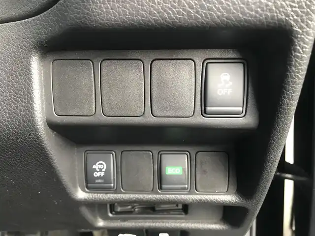 日産 エクストレイル 20X エマージェンシーブレーキ 栃木県 2015(平27)年 9.3万km ダイヤモンドブラック (株)IDOMが運営する【じしゃロン小山店】の自社ローン対象車両になります。こちらは現金ご利用時の価格です。/自社ローンご希望の方は別途その旨お申付け下さい。//禁煙車/純正フルセグナビ/（CD/DVD/AM/FMラジオ）/(Bluetooth)/スマートキー/プッシュスタート/バックカメラ/ＥＴＣ/エマージェンシーブレーキ/車線逸脱警報/シートヒーター/コーナーセンサー/ドライブレコーダー/アイドリングストップ/ステアリングリモコン/電動格納ドアミラー/パワーウインドウ/オートライト/防眩ミラー