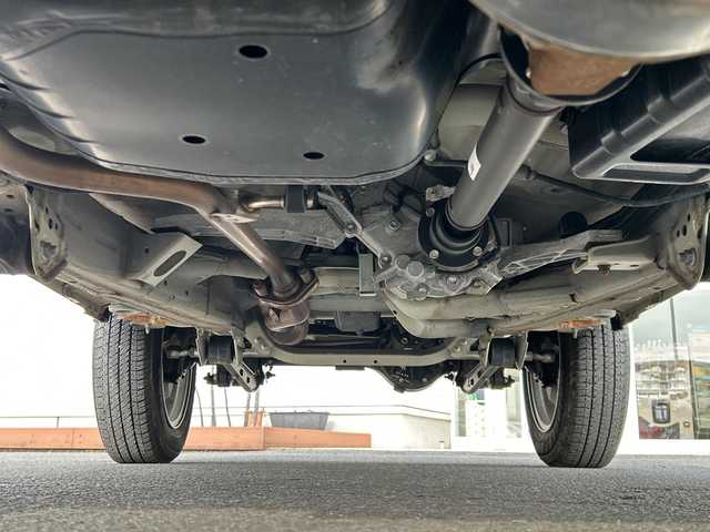 スズキ ジムニー XC 青森県 2021(令3)年 3.8万km シフォンアイボリーメタリックブラック2トーンルーフ 4WD/純正メモリナビ・フルセグTV/CD・DVD・Bluetooth・SD・USB/バックカメラ/前席シートヒーター/セーフティサポート/デュアルセンサーブレーキサポート/ハイビームアシスト/クルーズコントロール/車線逸脱警報機能/誤発進抑制機能/ダウンヒルアシストコントロール/LEDヘッドライト/オートライト/フォグランプ/社外テールランプ/純正16インチアルミ/スマートキー/プッシュスタート