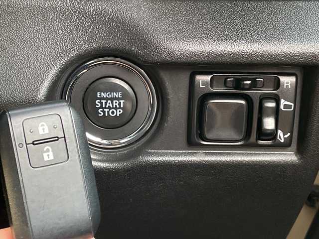 スズキ ジムニー XC 青森県 2021(令3)年 3.8万km シフォンアイボリーメタリックブラック2トーンルーフ 4WD/純正メモリナビ・フルセグTV/CD・DVD・Bluetooth・SD・USB/バックカメラ/前席シートヒーター/セーフティサポート/デュアルセンサーブレーキサポート/ハイビームアシスト/クルーズコントロール/車線逸脱警報機能/誤発進抑制機能/ダウンヒルアシストコントロール/LEDヘッドライト/オートライト/フォグランプ/社外テールランプ/純正16インチアルミ/スマートキー/プッシュスタート