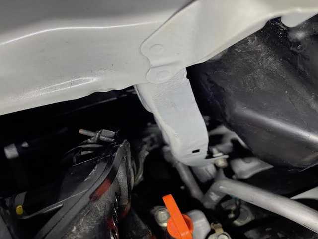 ホンダ Ｎ ＢＯＸ カスタム L ターボ 鳥取県 2021(令3)年 5.3万km プラチナホワイトパール ４・W・D/純正8インチナビ/フルセグ/DVD/CD/BT/USB/バックカメラ・ビルトインETC/前後ドライブレコーダー/前席シートヒーター/レーダークルーズコントロール/レーンキープアシスト/LEDヘットライト/フォグライト/純正15インチアルミホイール/プッシュエンジンスタート/レザー調シートカバー/アイドリングストップ/シートバックテーブル/フロアマット/ドアバイザー/スペアキー