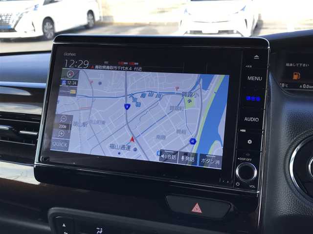 ホンダ Ｎ ＢＯＸ カスタム L ターボ 鳥取県 2021(令3)年 5.3万km プラチナホワイトパール ４・W・D/純正8インチナビ/フルセグ/DVD/CD/BT/USB/バックカメラ・ビルトインETC/前後ドライブレコーダー/前席シートヒーター/レーダークルーズコントロール/レーンキープアシスト/LEDヘットライト/フォグライト/純正15インチアルミホイール/プッシュエンジンスタート/レザー調シートカバー/アイドリングストップ/シートバックテーブル/フロアマット/ドアバイザー/スペアキー