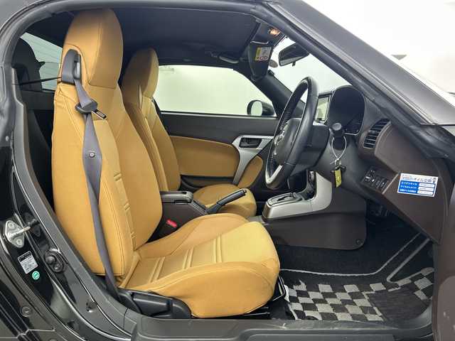 ダイハツ コペン ローブ 愛知県 2014(平26)年 5.5万km ブラックマイカメタリック 禁煙車/7V型ワイドナビ/（Bluetooth/CD/フルセグTV/SD/iPod）/バックカメラ/ETC/ハーフレザーシート/シートヒーター/オープンルーフ/ステアリングリモコン/MTモード付/純正フロアマット/横滑り防止装置/LEDヘッドライト/フォグランプ/アイドリングストップ/プッシュスタート