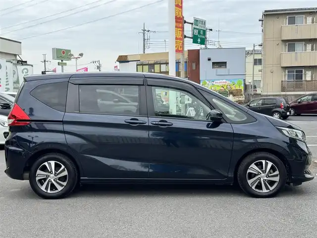 ホンダ フリード G ホンダセンシング 千葉県 2019(令1)年 5.2万km ミッドナイトブルービームM ワンオーナー車/禁煙車/ホンダセンシング/レーダークルーズコントロール/レーンキープアシスト/リアコーナーセンサー/社外SDナビ/フルセグTV/Bluetooth/バックカメラ/両側電動スライドドア/ドライブレコーダー/LEDライト/ETC/スマートキー